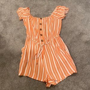 Guess romper size S striped